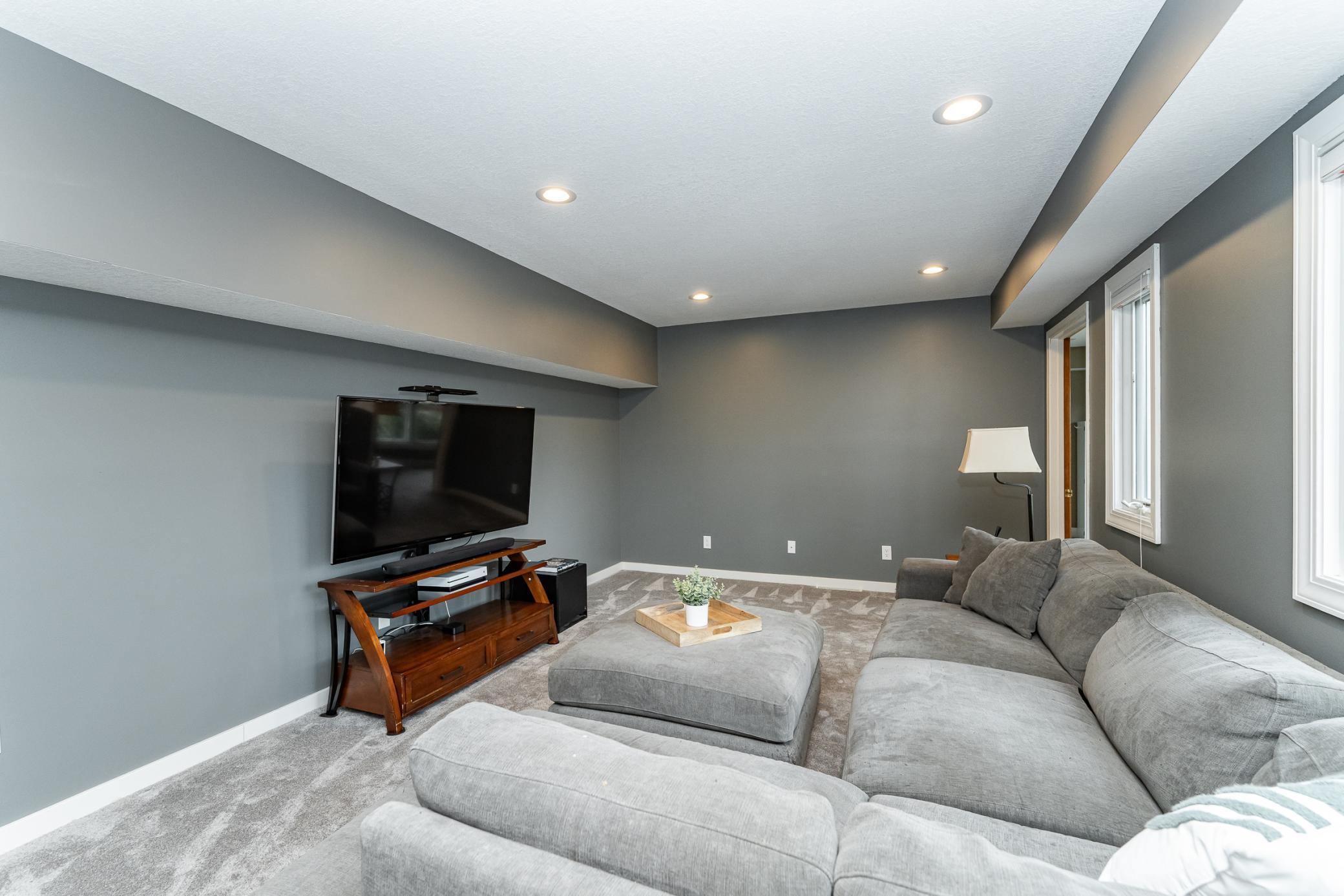 1509 Woodland Drive, Rochester, Minnesota image 17