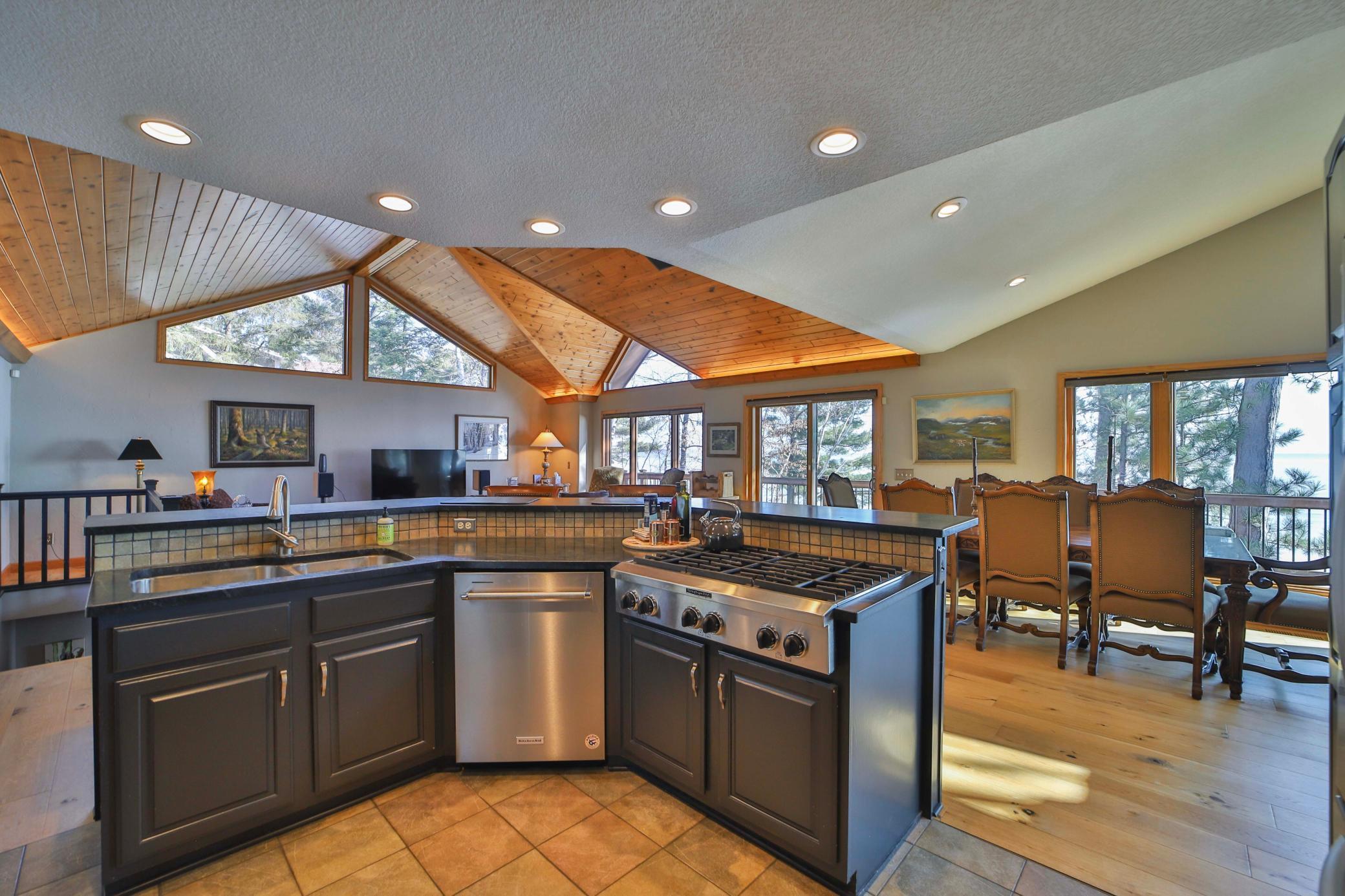 9302 Interlachen Road, Nisswa, Texas image 9