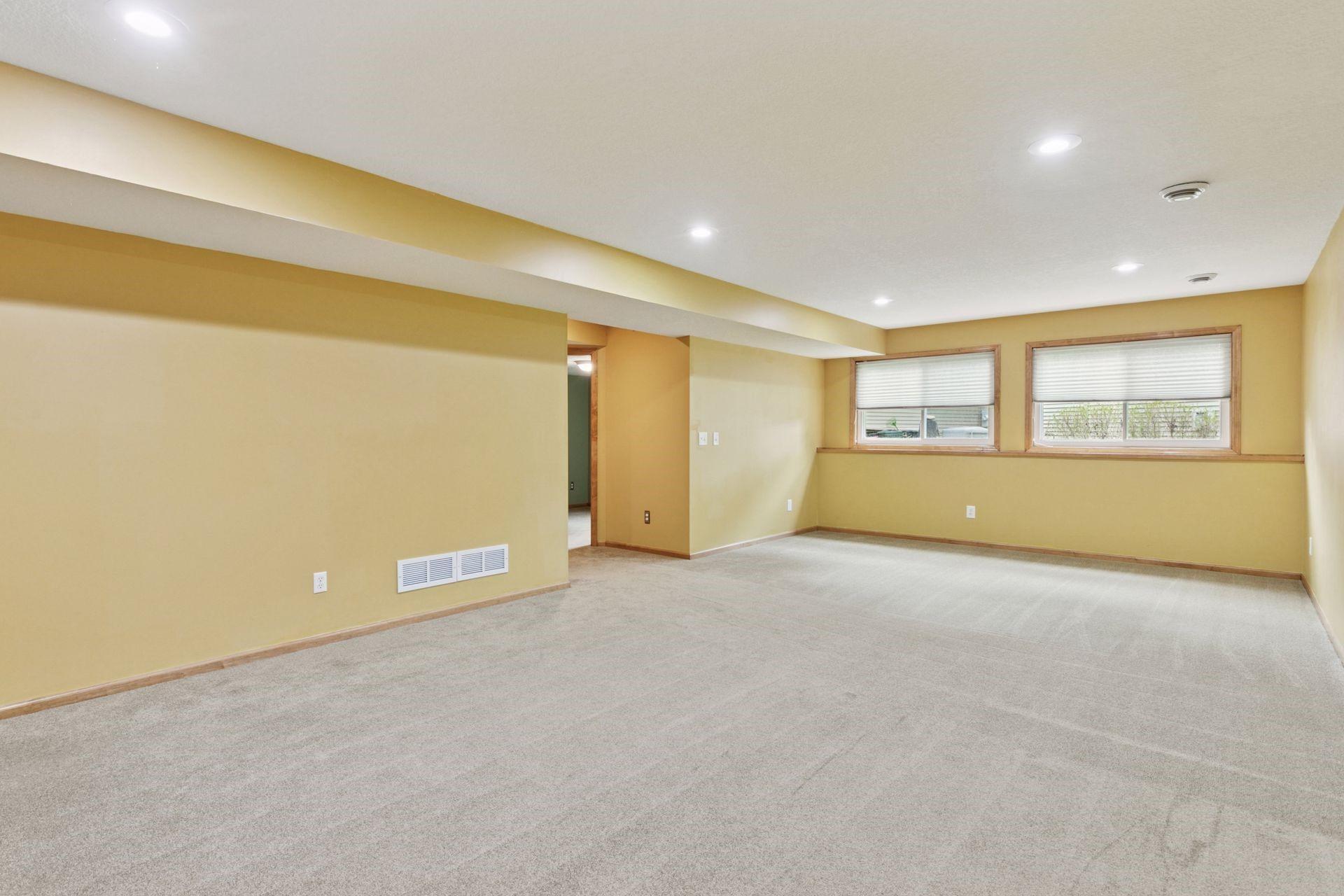 4633 Stonecliffe Drive, Eagan, Minnesota image 26
