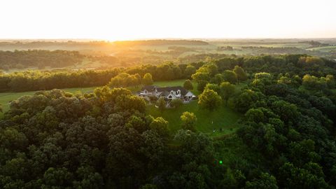 Homes For Sale - 32592 Juniper Road<br/> Fillmore County, Chatfield, MN 55923