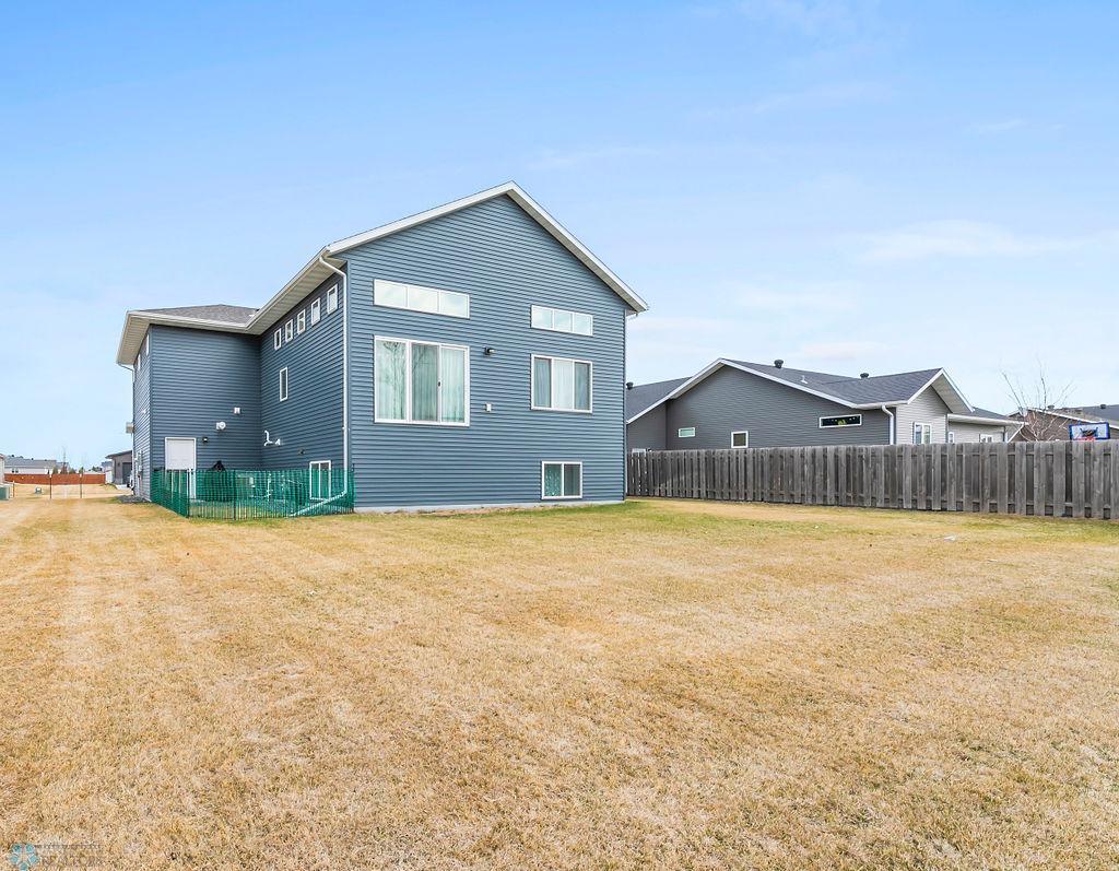 1215 26th Avenue, West Fargo, North Dakota image 43