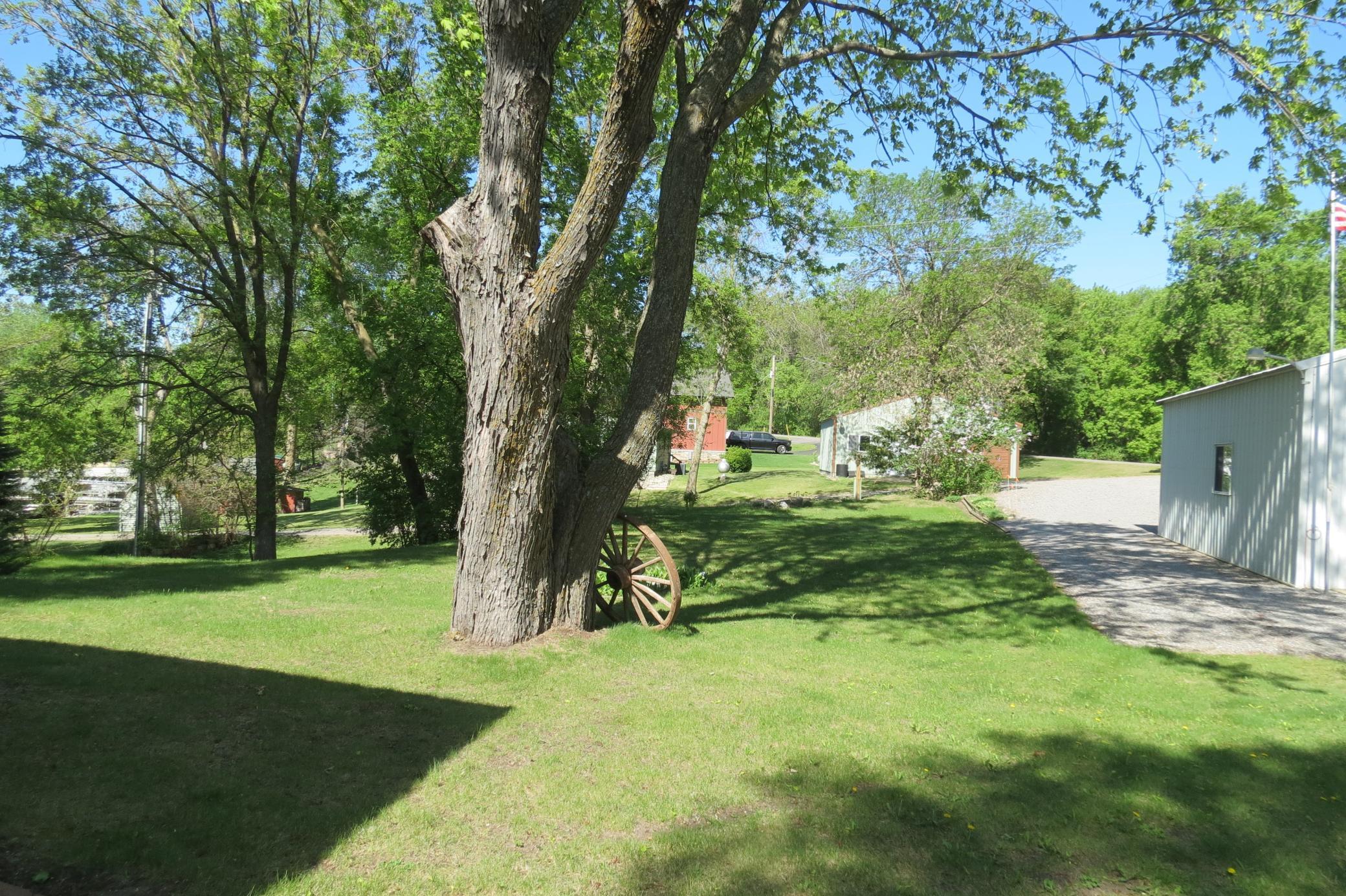 20554 Elkview Court, Richmond, Minnesota image 22