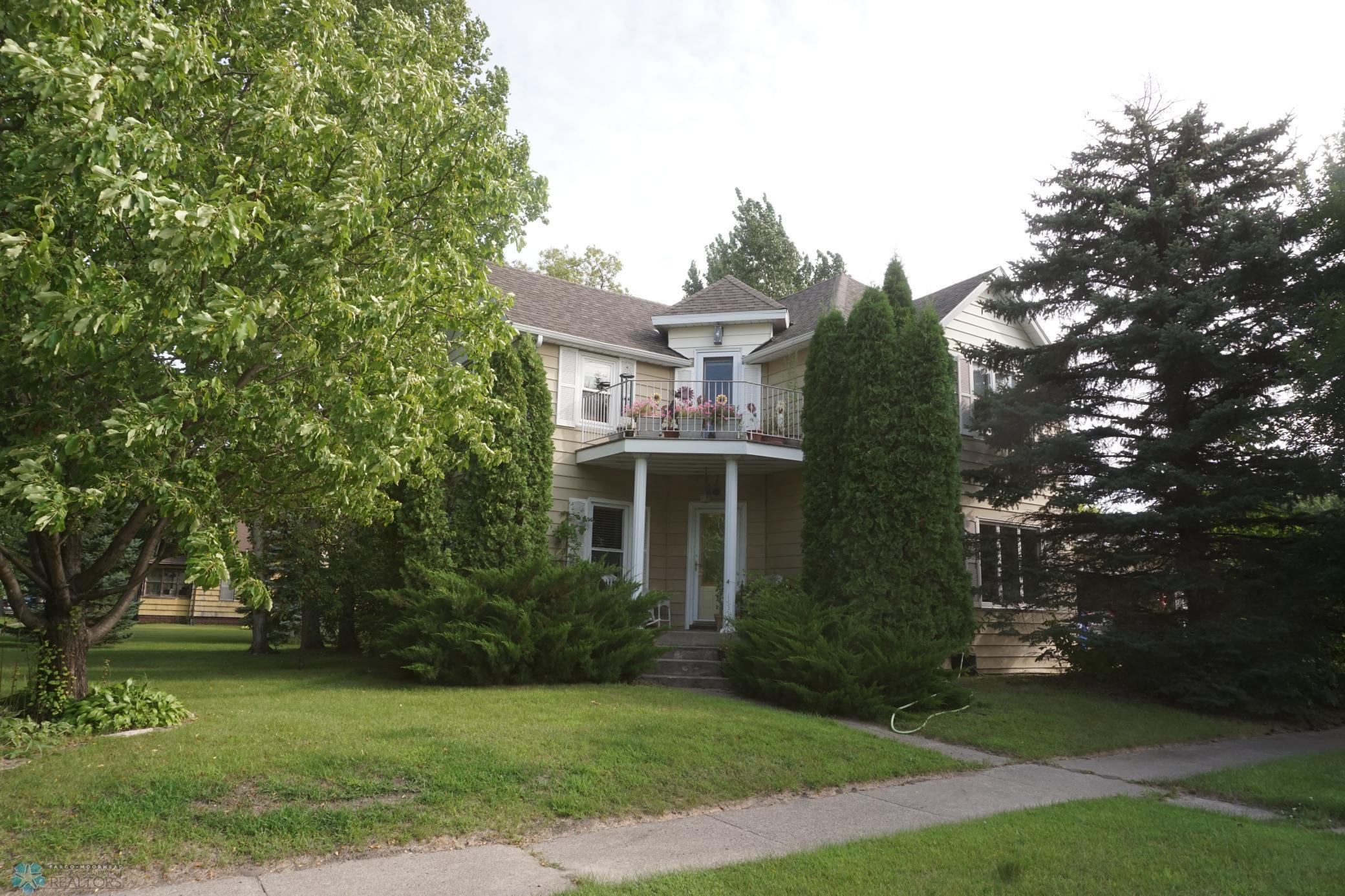 302 2nd Avenue, Barnesville, Minnesota image 1