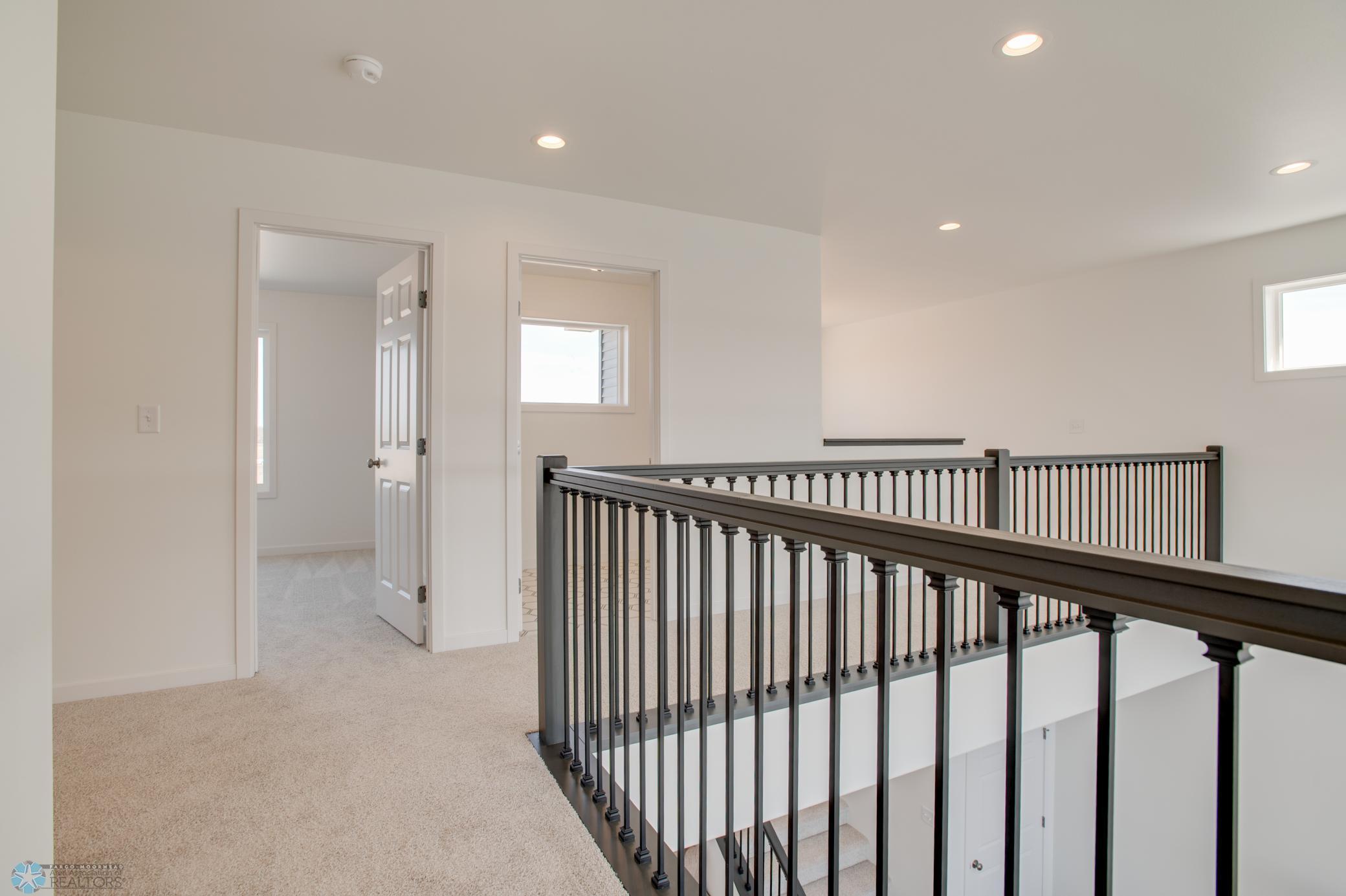 6657 Belding Drive, Fargo, North Dakota image 30