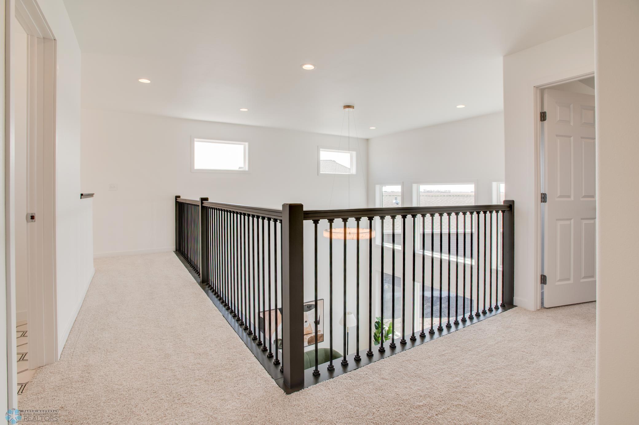 6657 Belding Drive, Fargo, North Dakota image 29