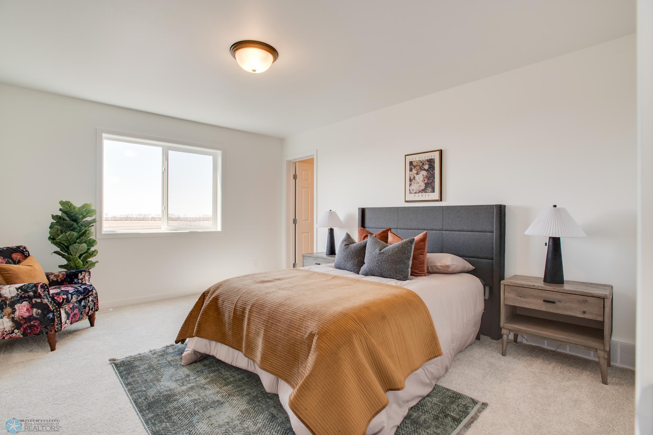 6657 Belding Drive, Fargo, North Dakota image 31