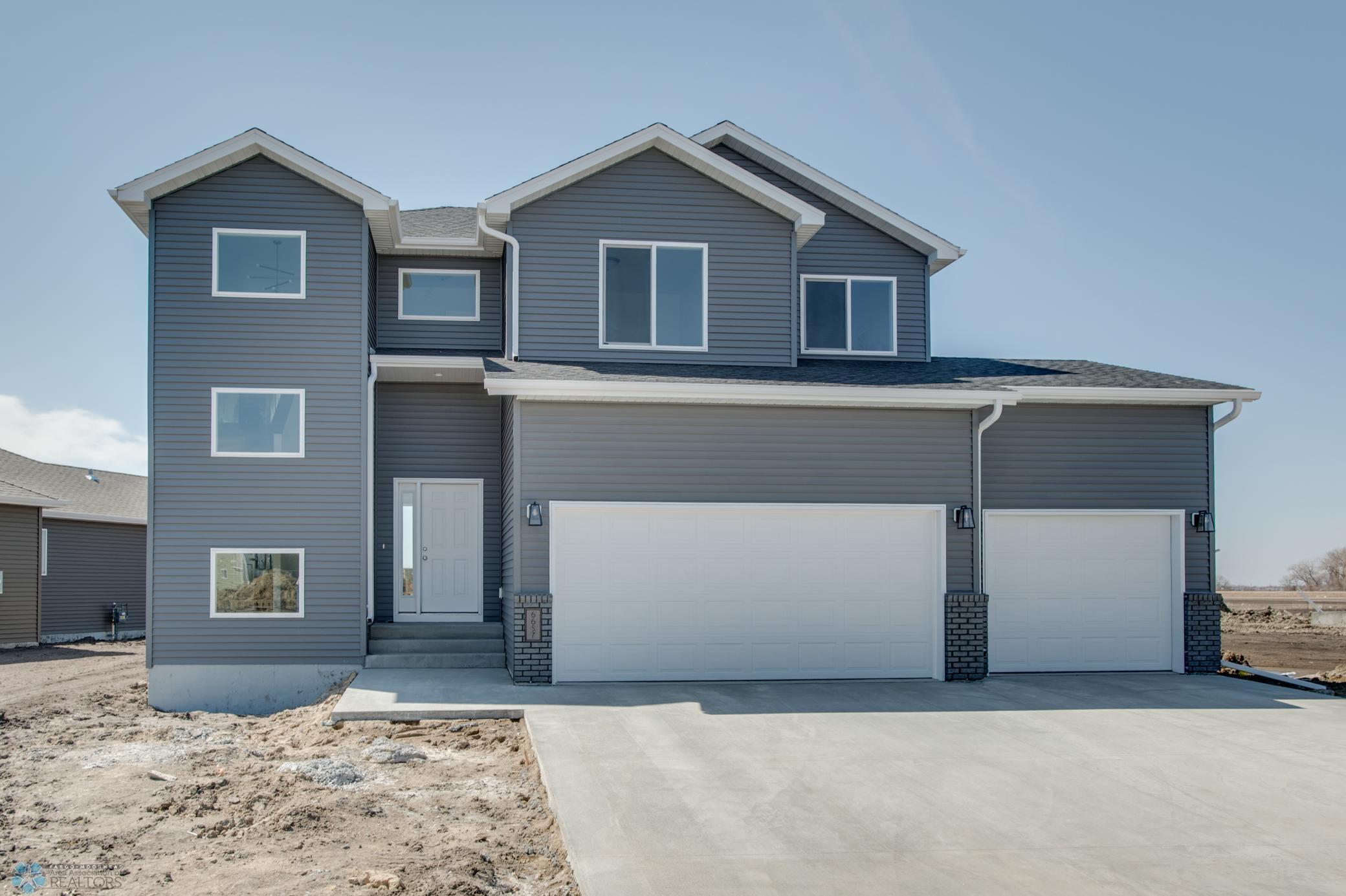 6657 Belding Drive, Fargo, North Dakota image 1