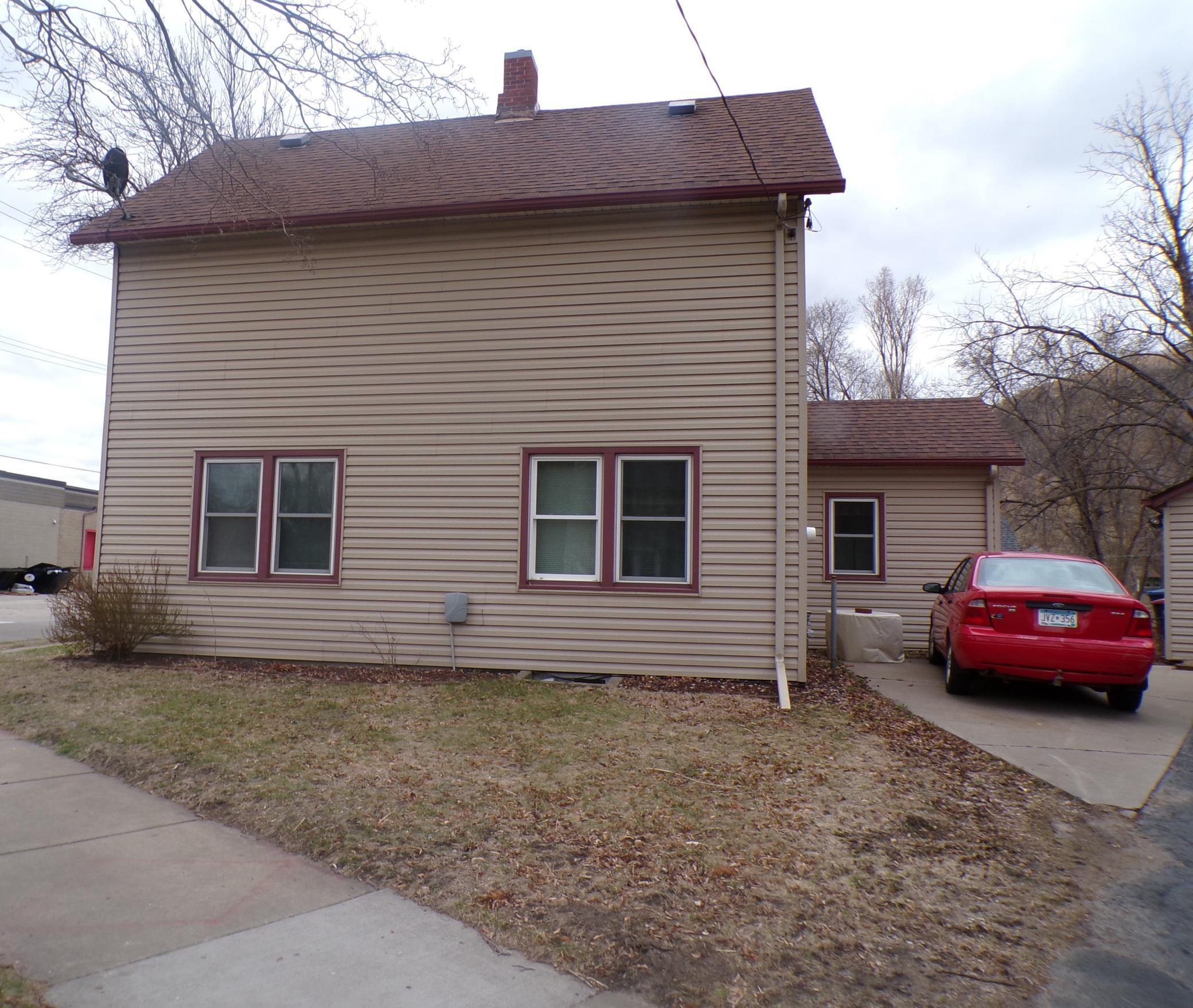 433 Bluff Street, Red Wing, Minnesota image 9