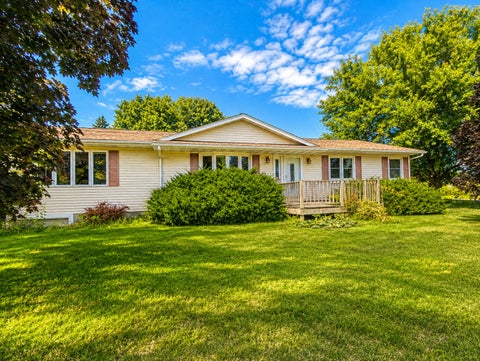 Homes For Sale - 55 Elm Street<br/> Easton, MN 56025