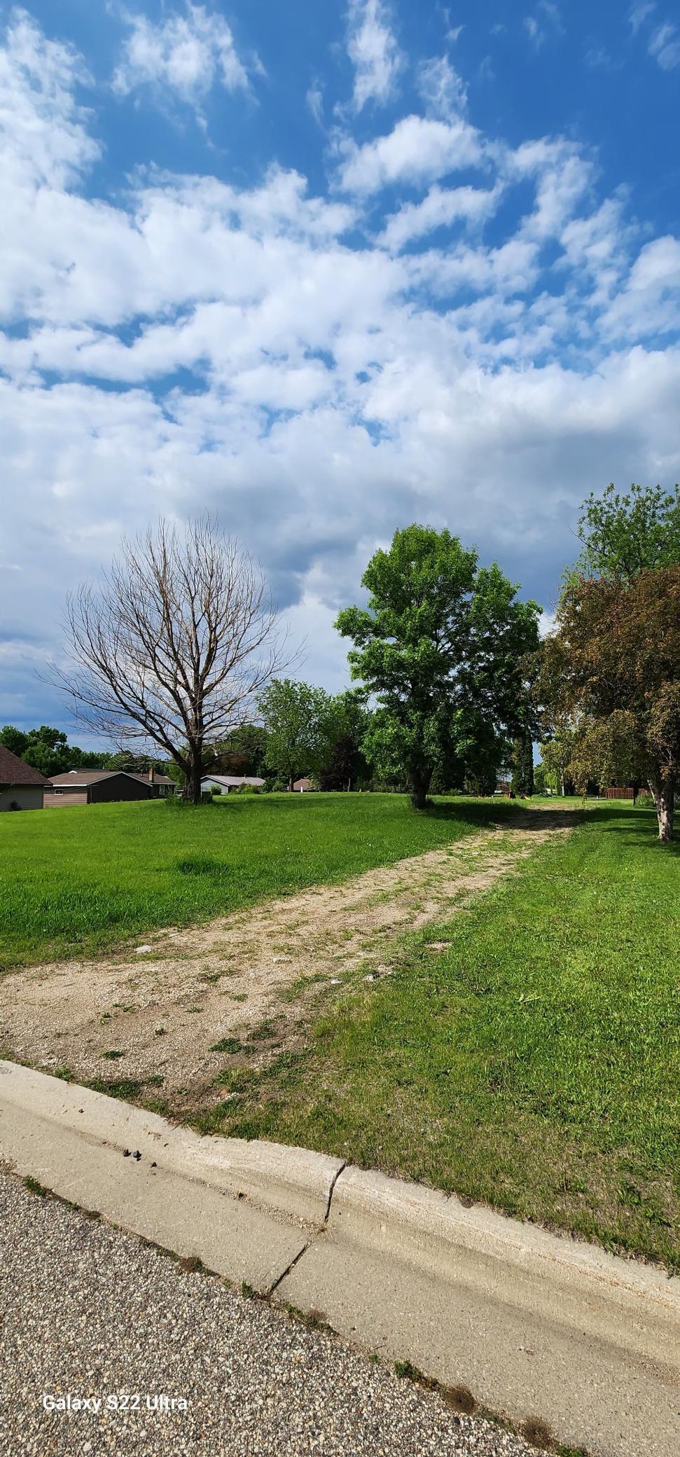 409 Atlantic Avenue, Pennock, Minnesota image 1