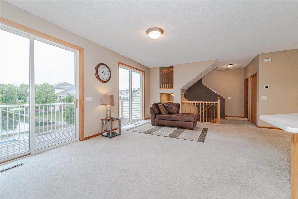 20144 Holister Lane, Lakeville, Minnesota image 11