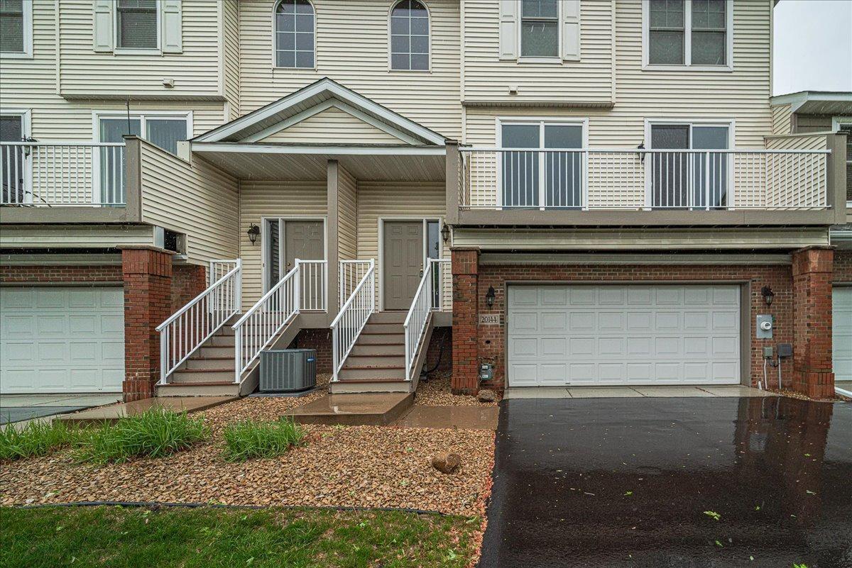 20144 Holister Lane, Lakeville, Minnesota image 3