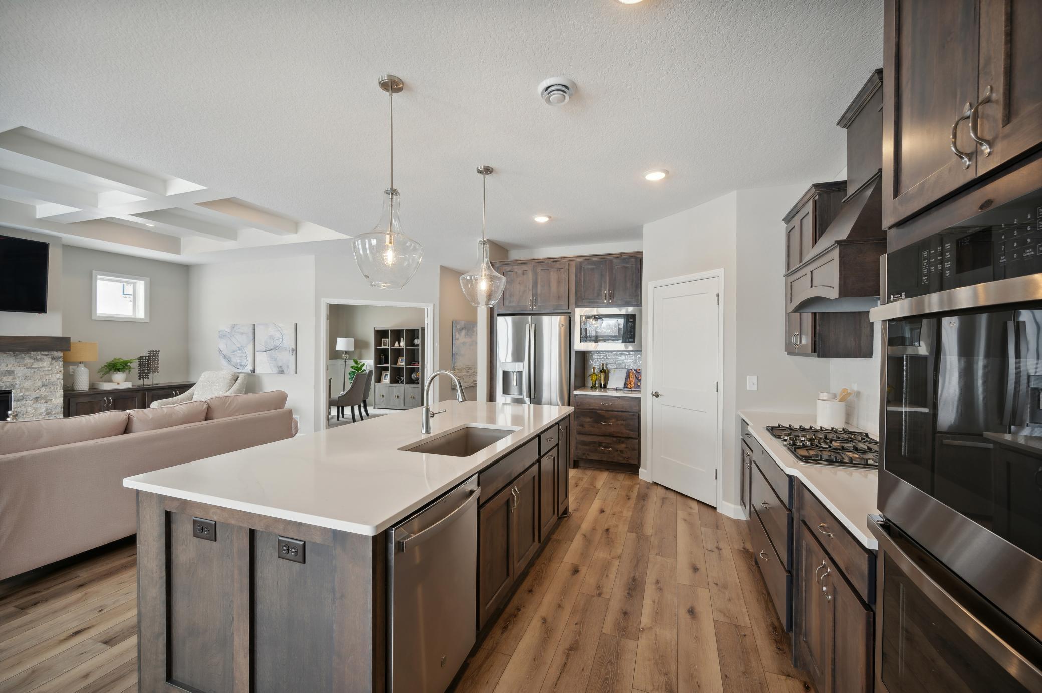 717 Mallard Street, Hanover, Minnesota image 3