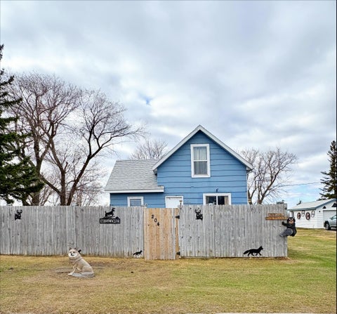 Homes For Sale - 204 5th Street<br/> Kittson County, Lancaster, MN 56735
