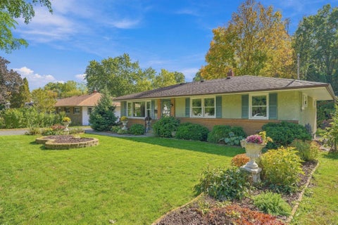 Homes For Sale - 1482 Case Avenue<br/> Saint Paul, MN 55106