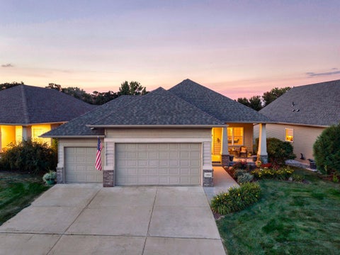 Townhouse For Sale - 1404 Beachcomber Boulevard<br/> Carver County, Waconia, MN 55387