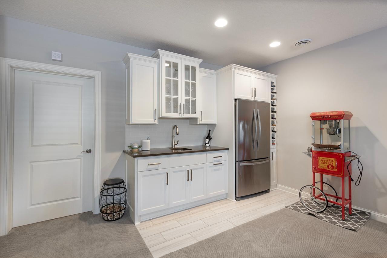 1105 Brown Road, Wayzata, Minnesota image 24