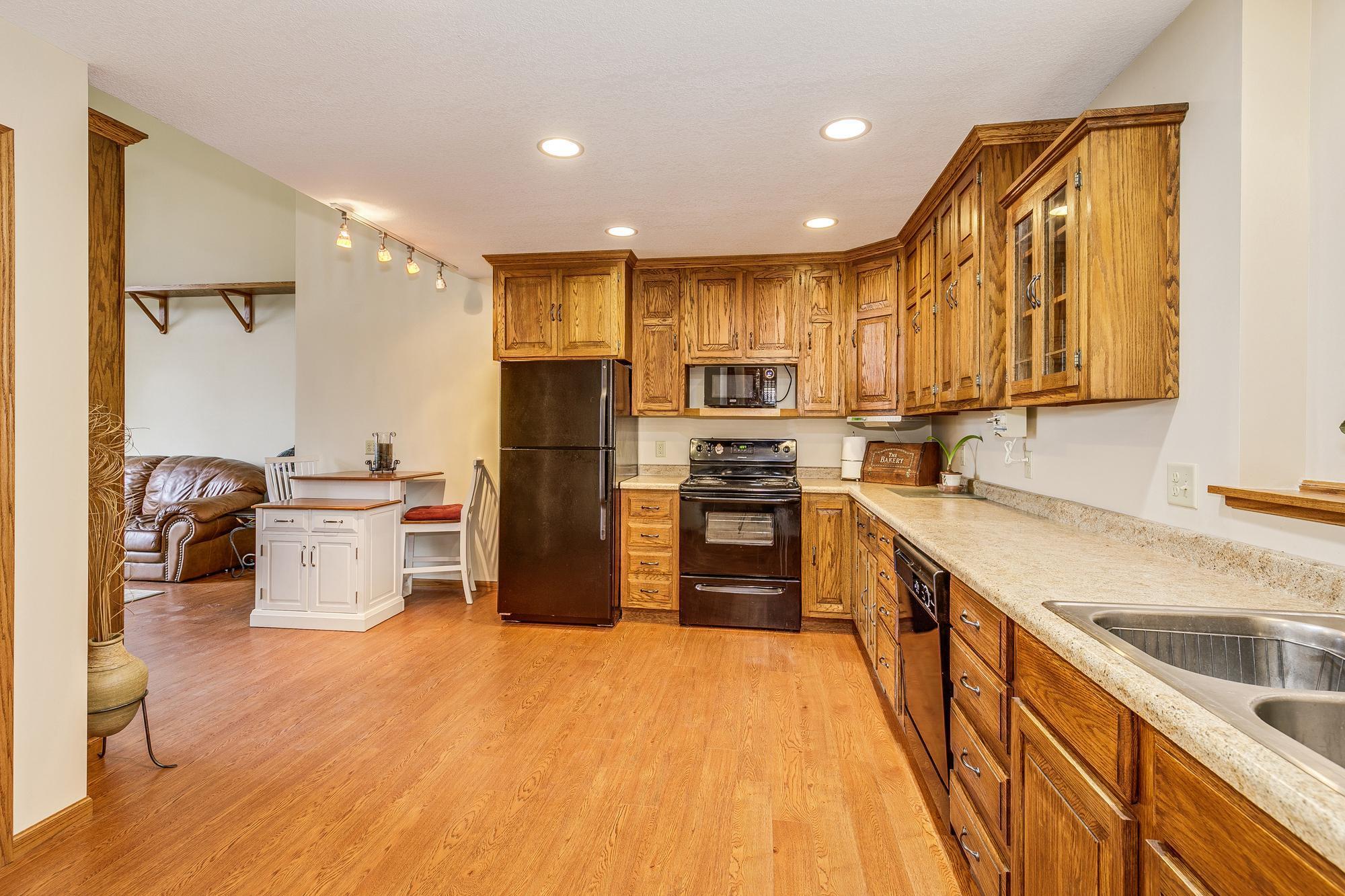 1390 96th Street #E, Inver Grove Heights, Minnesota image 9