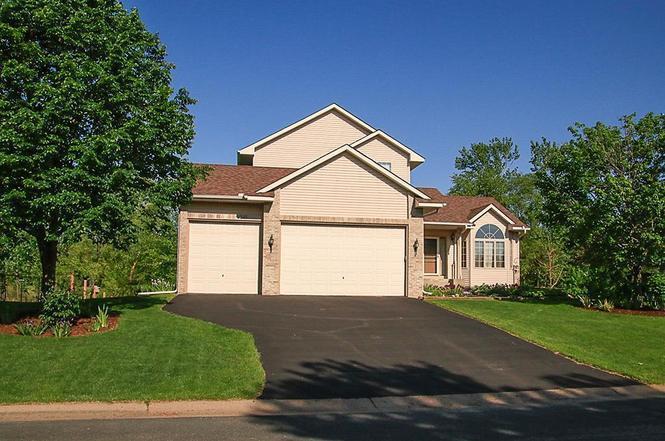 2607 226th Lane, Bethel, Minnesota image 1