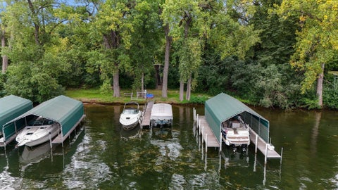 Homes For Sale - 3 Crescent Street<br/> Hennepin County, Minnetonka Beach, MN 55391