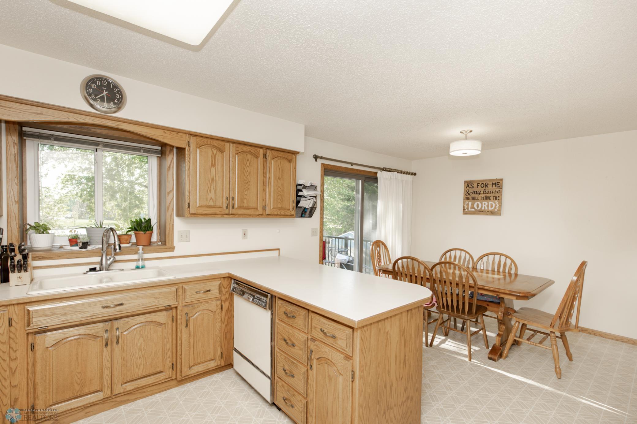 3938 15th Street, Fargo, North Dakota image 16