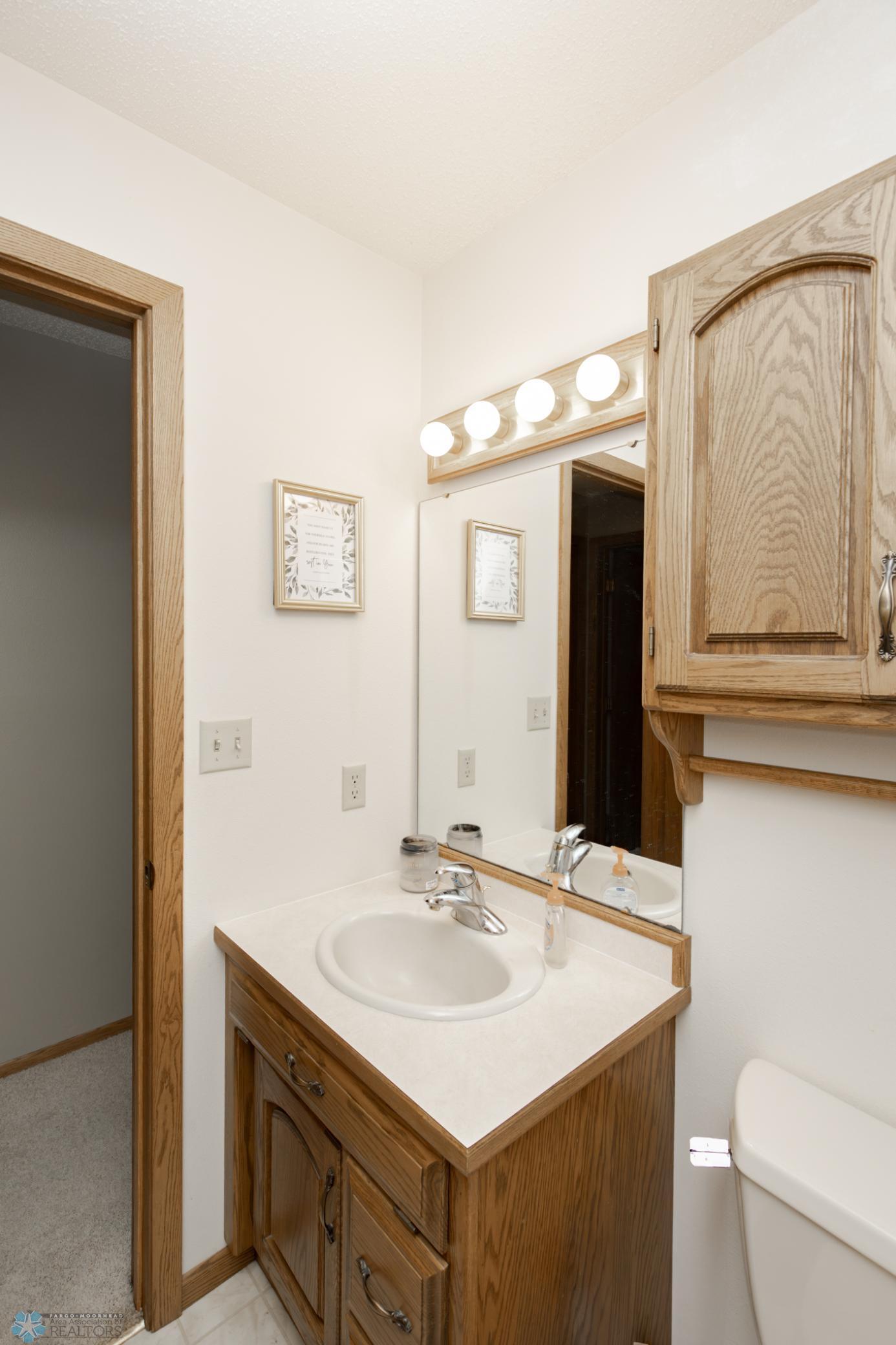 3938 15th Street, Fargo, North Dakota image 40