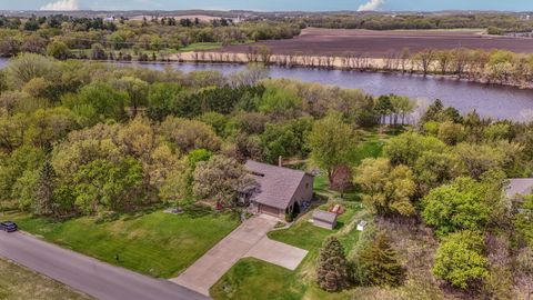 Homes For Sale - 15675 Barley Road<br/> Royalton, MN 56373