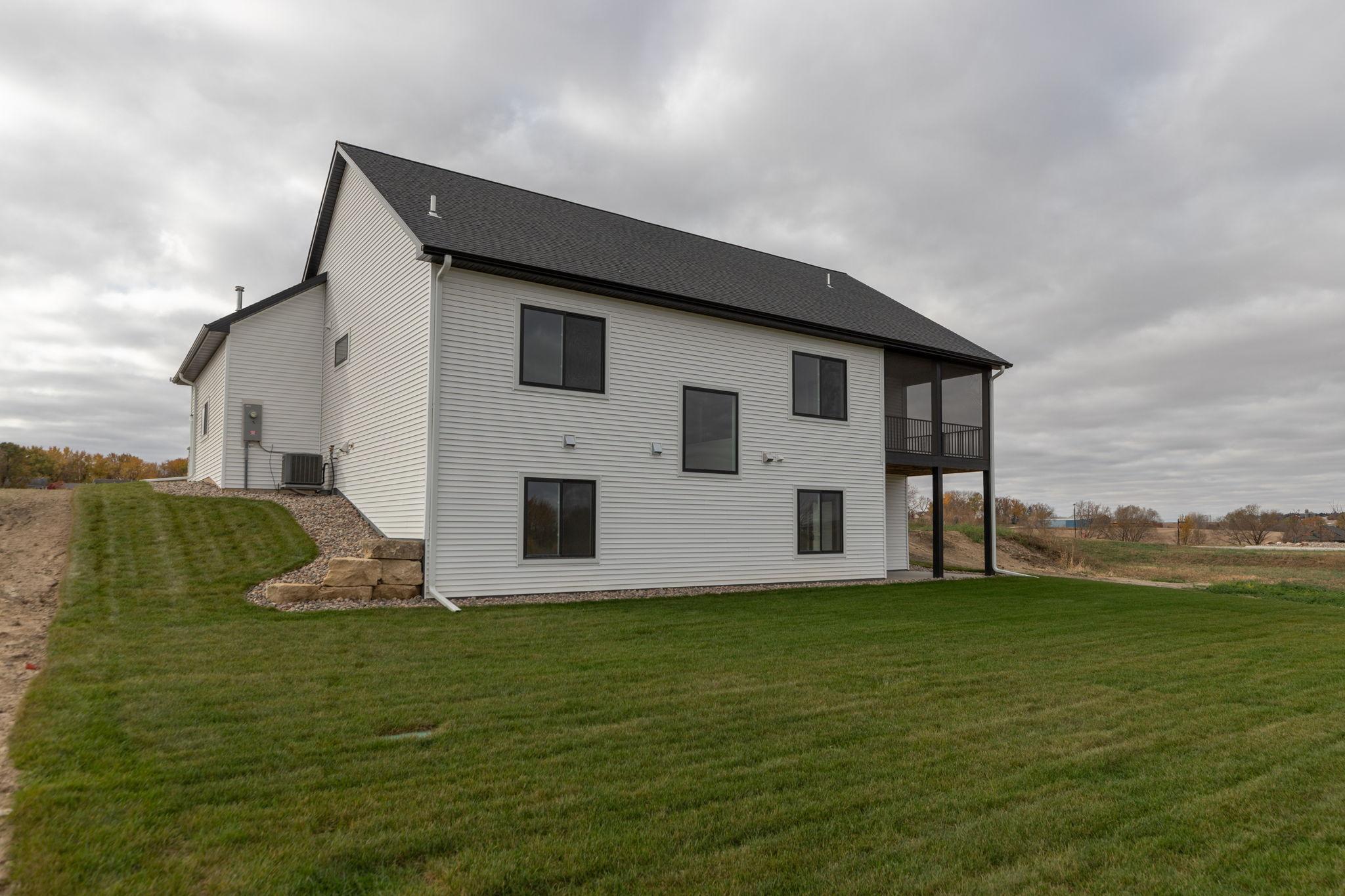 301 Somerby Parkway, Byron, Minnesota image 43