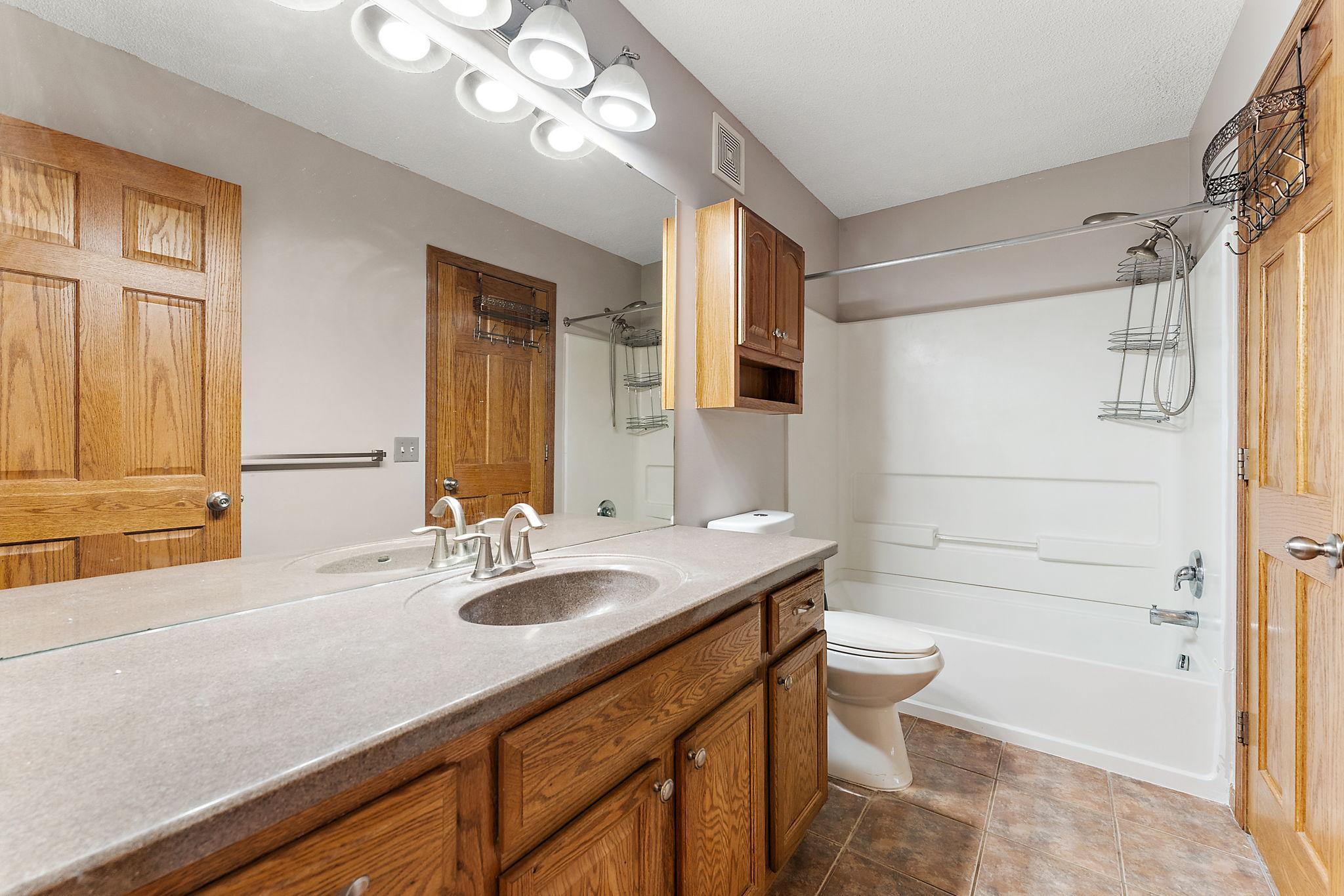 7139 Merrimac Lane, Maple Grove, Minnesota image 10