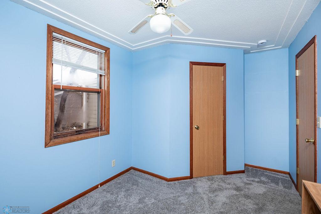 1916 6th Avenue, Moorhead, Minnesota image 15