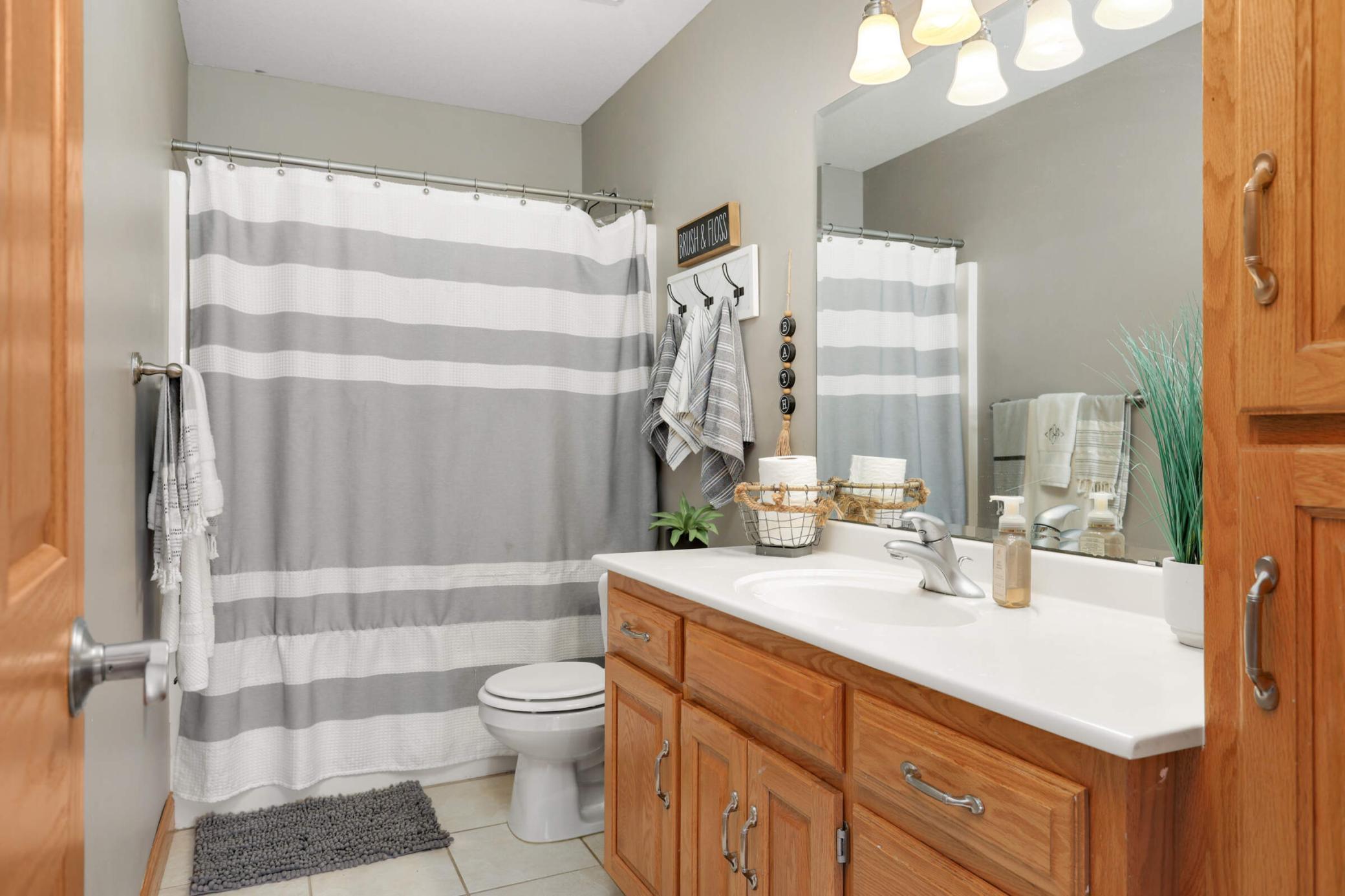 20535 Boone Avenue, Prior Lake, Minnesota image 36