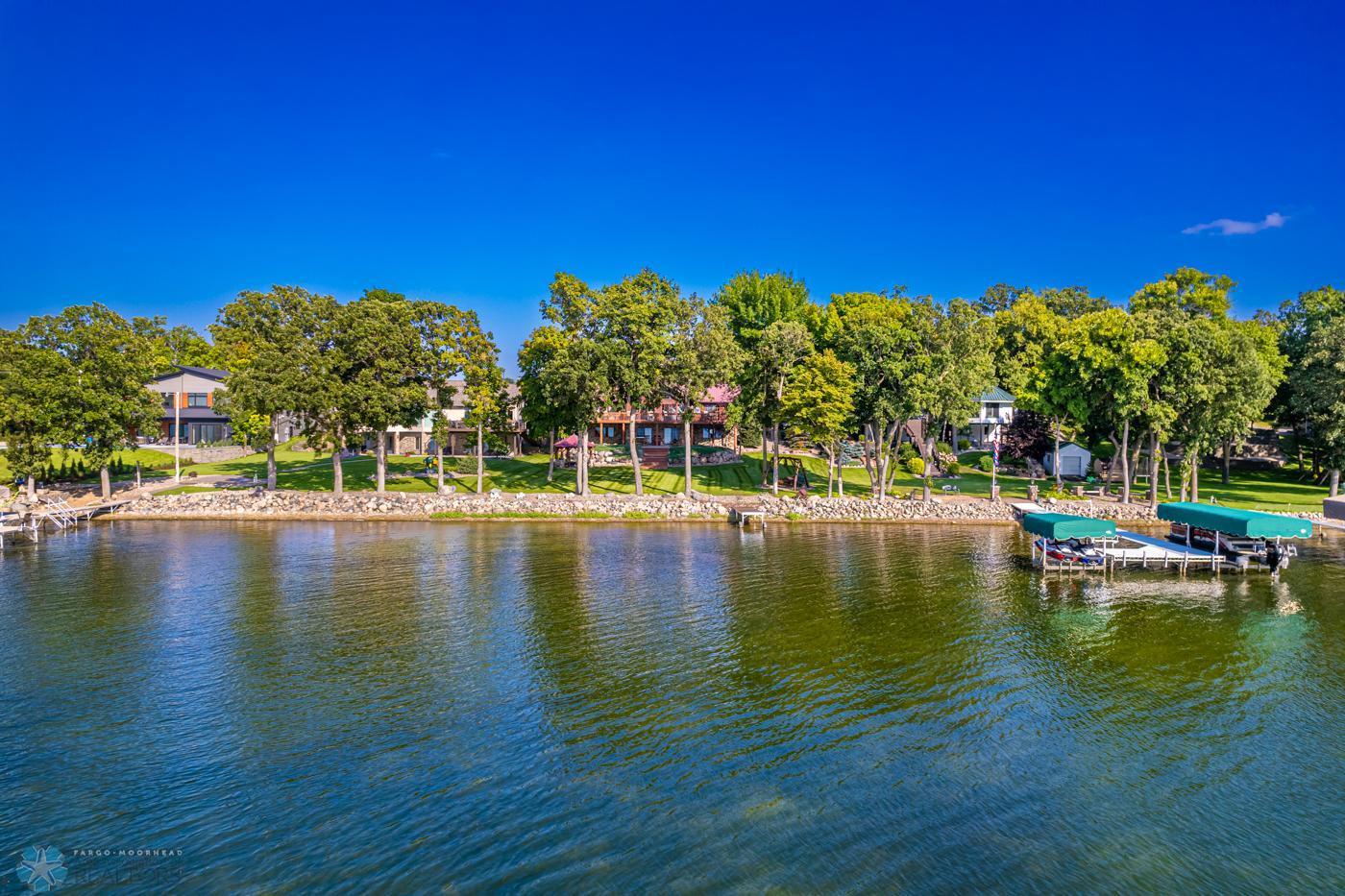 1380 S Shore Drive, Detroit Lakes, Minnesota image 9