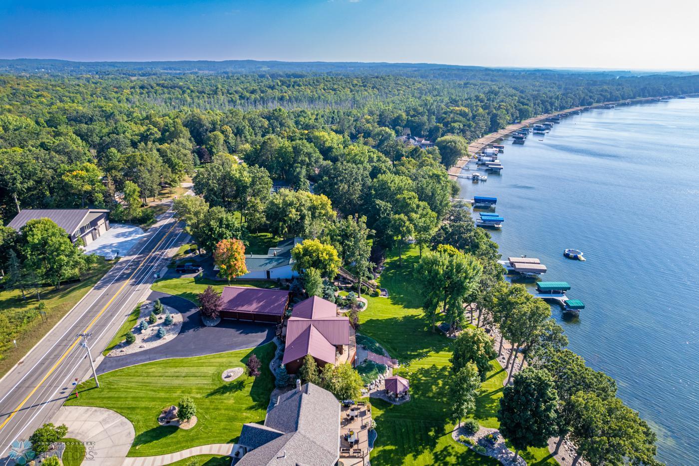 1380 S Shore Drive, Detroit Lakes, Minnesota image 5