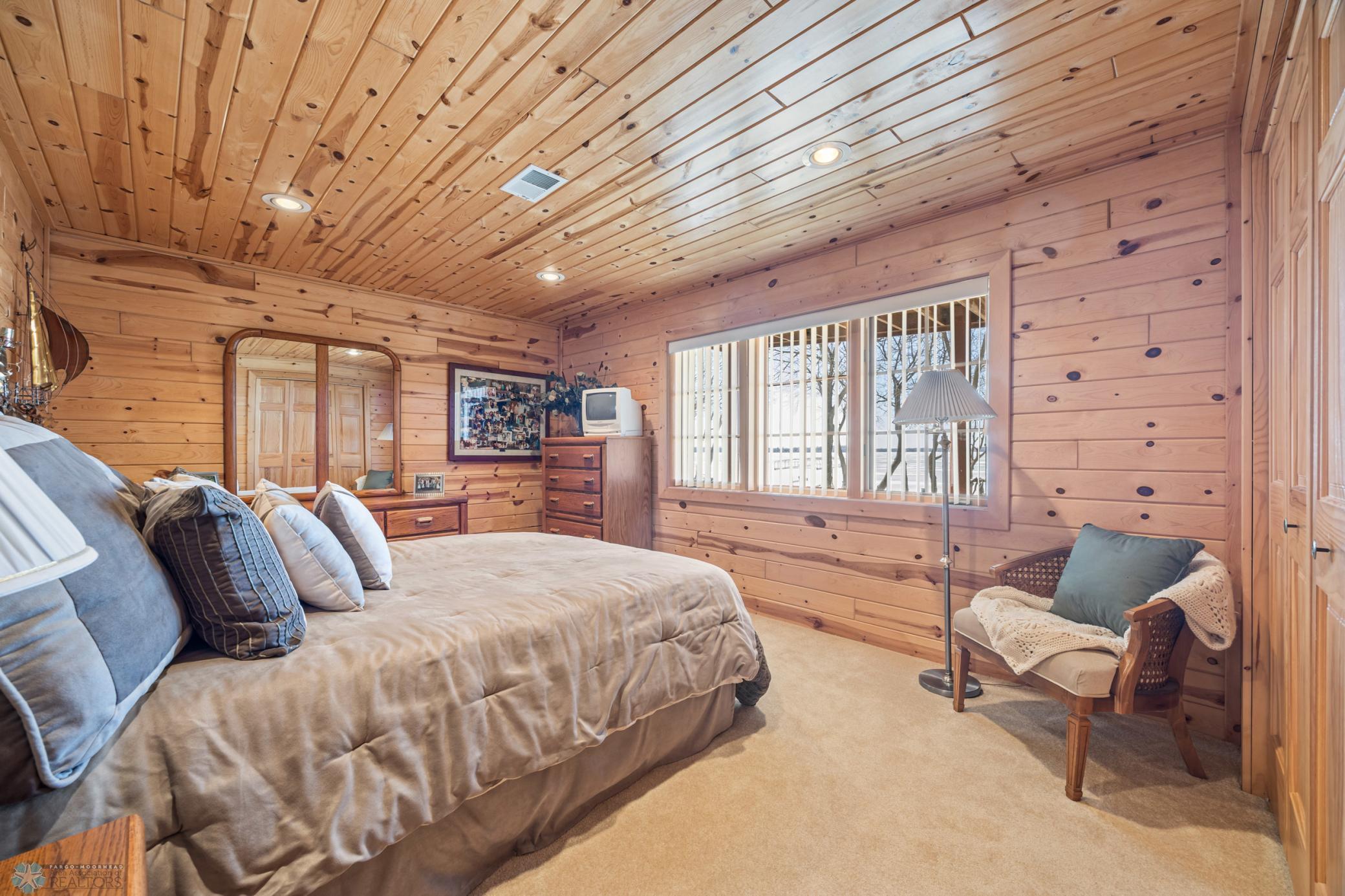 1380 S Shore Drive, Detroit Lakes, Minnesota image 38