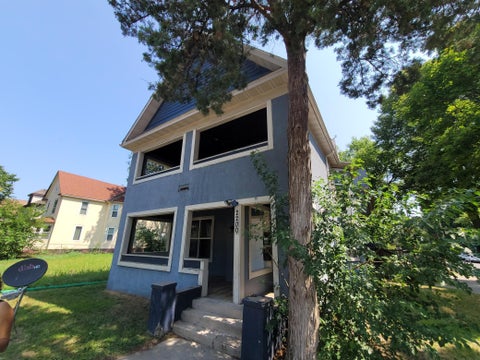 Multifamily For Sale - 2200 N 6th Street<br/> Minneapolis, MN 55411