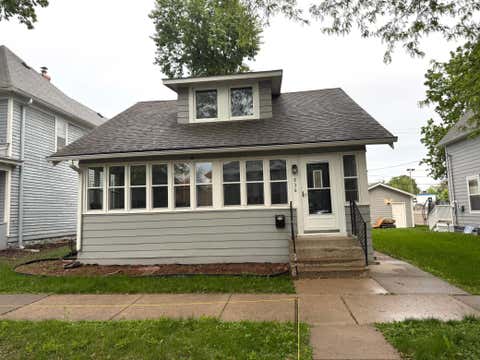 Homes For Sale - 936 Sherburne Avenue<br/> Saint Paul, MN 55104