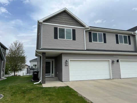 Homes For Sale - 1022 31st Avenue<br/> Cass County, West Fargo, ND 58078