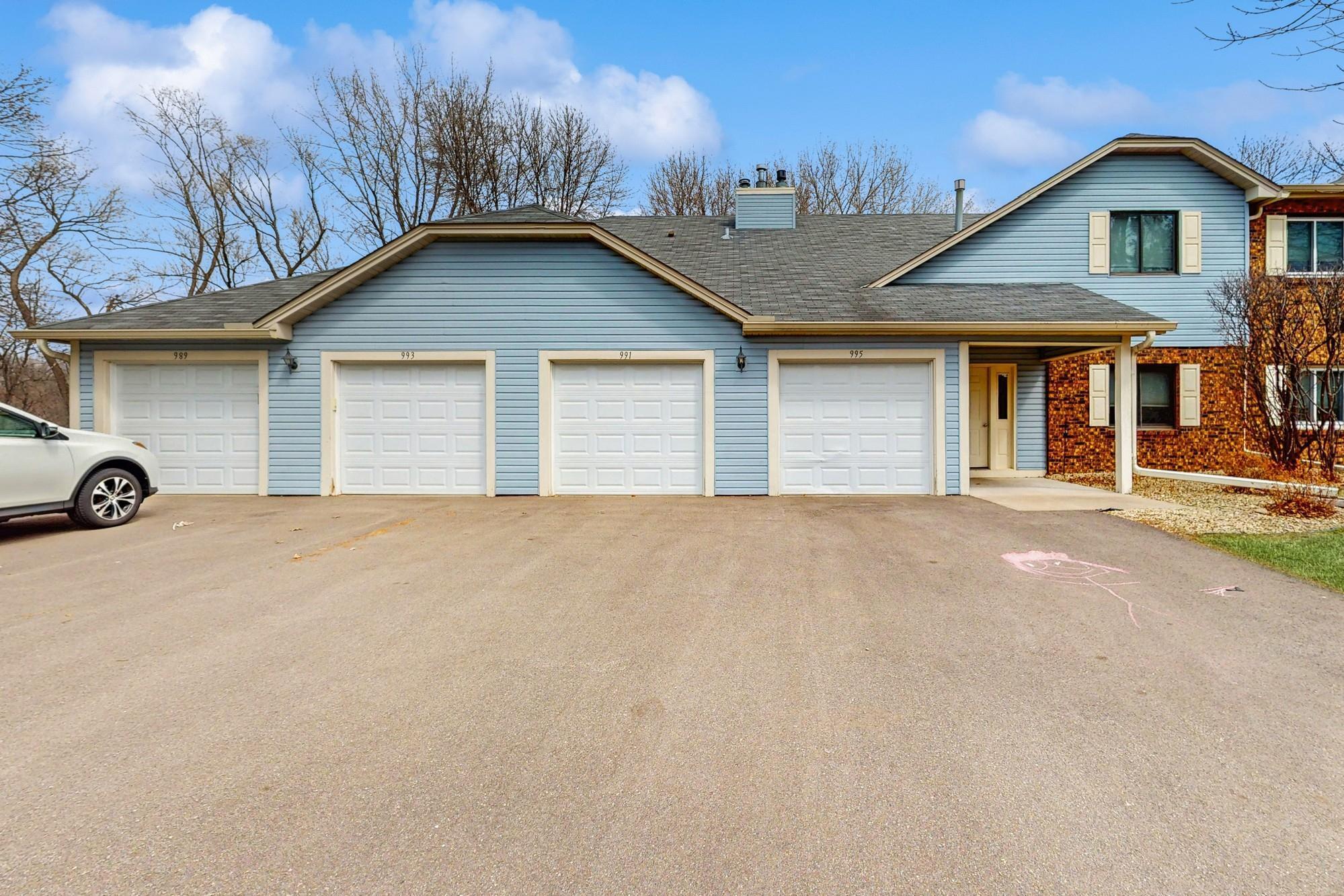 993 Heritage Court, Saint Paul, Minnesota image 1