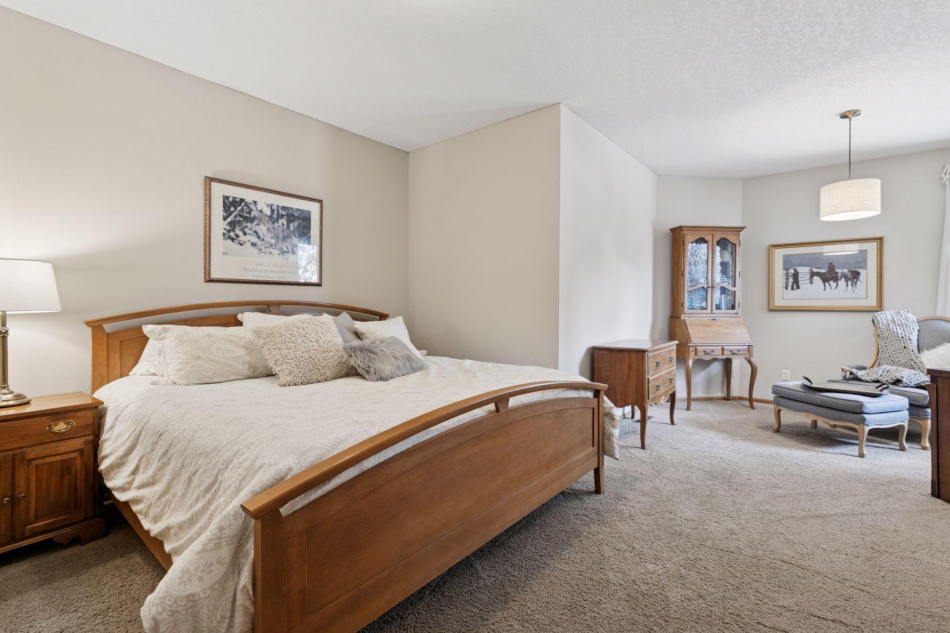 14701 White Oak Drive, Burnsville, Minnesota image 32