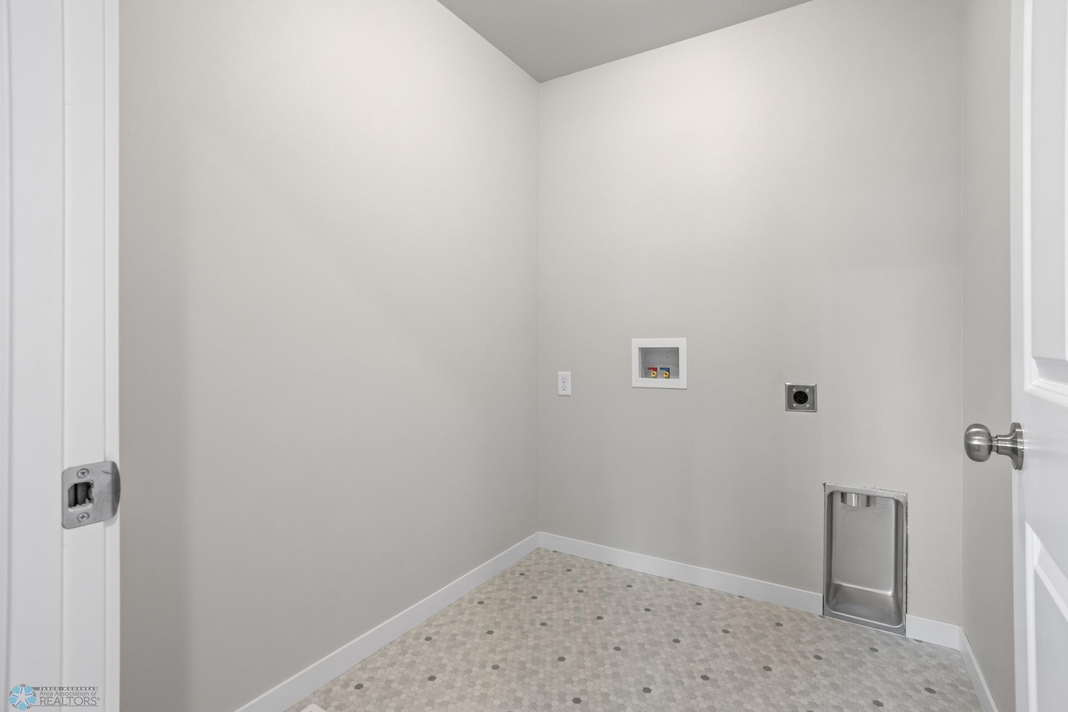 6713 Samuel Drive, Horace, North Dakota image 22