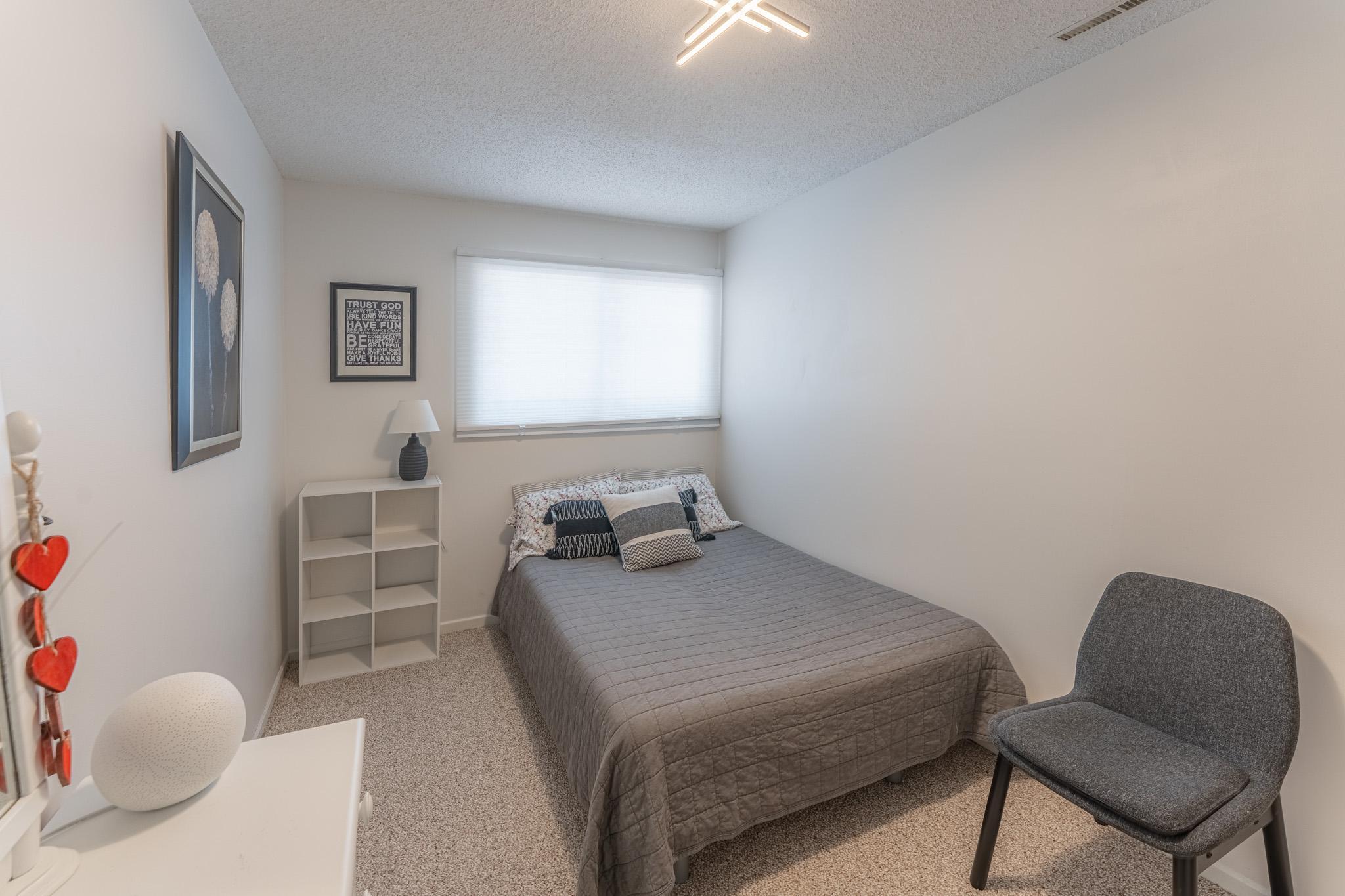 417 Wood Way, Burnsville, Minnesota image 30