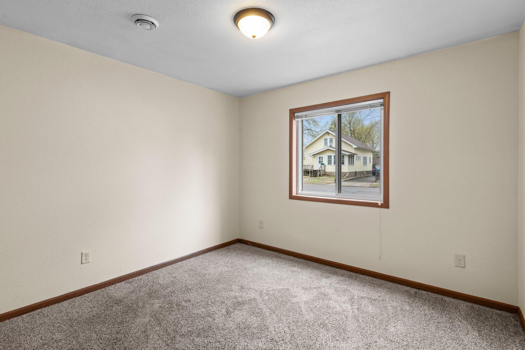 202 Christensen Street, North Mankato, Minnesota image 18