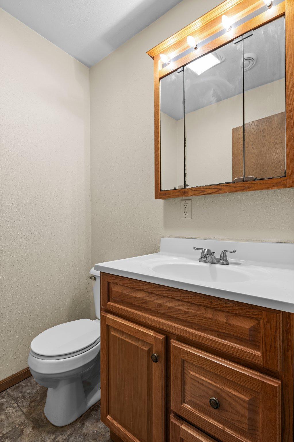 202 Christensen Street, North Mankato, Minnesota image 16