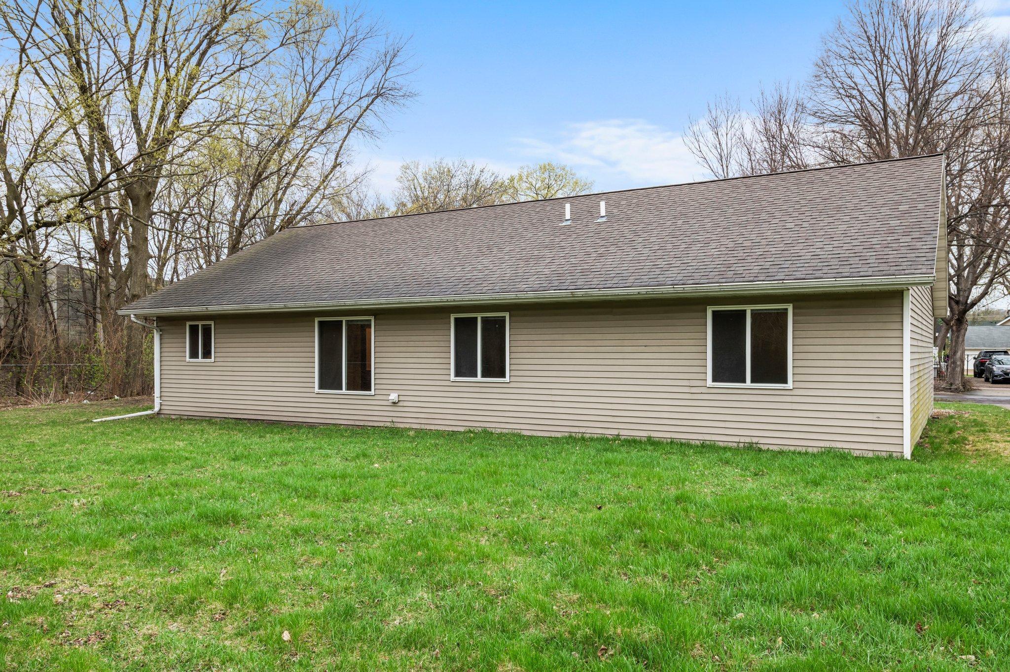 202 Christensen Street, North Mankato, Minnesota image 25