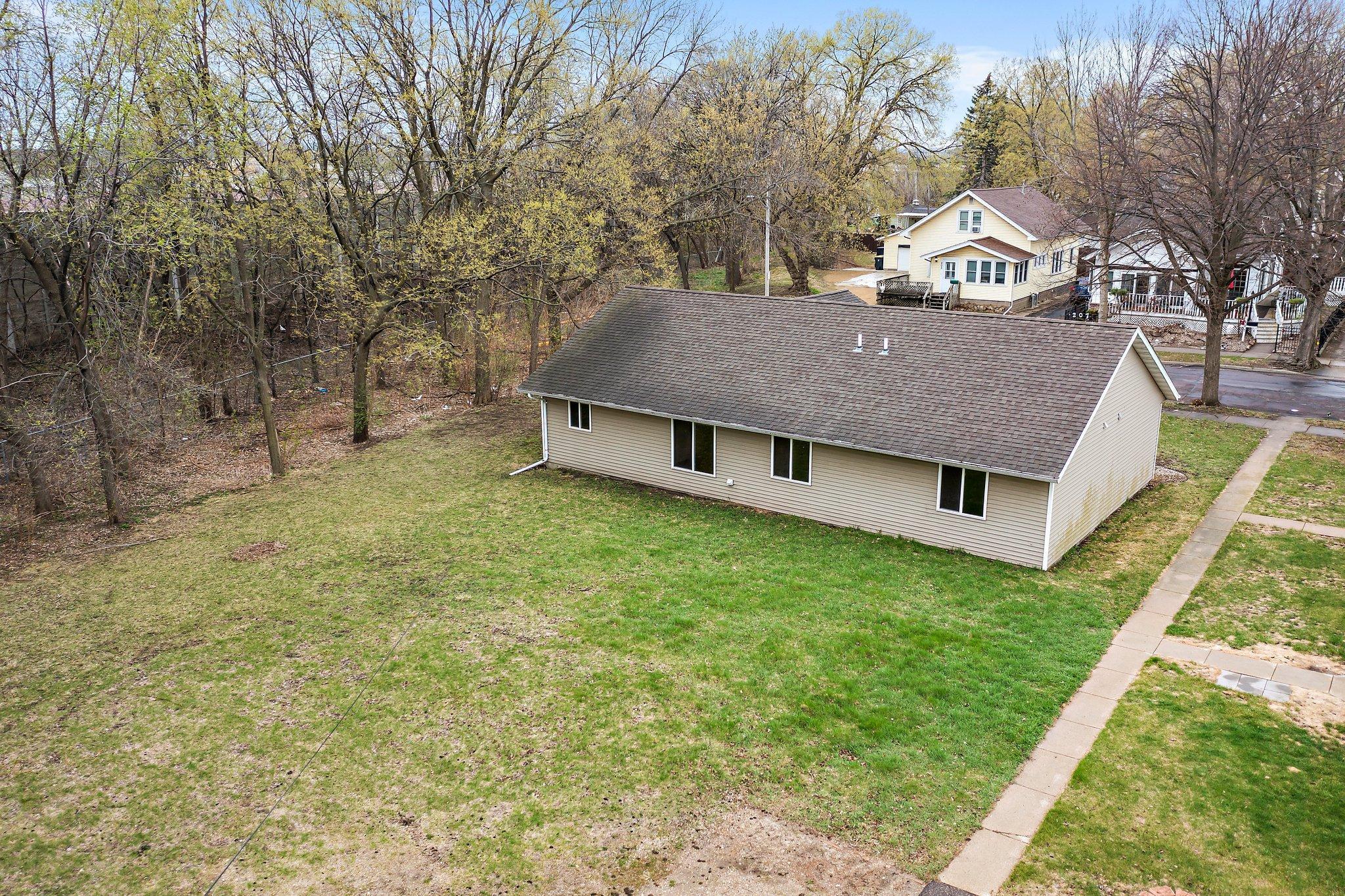 202 Christensen Street, North Mankato, Minnesota image 28