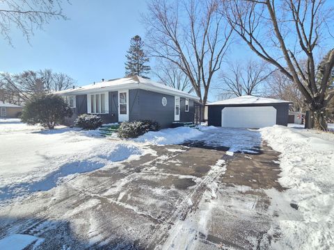 Homes For Sale - 6801 Toledo Avenue<br/> Brooklyn Center, MN 55429