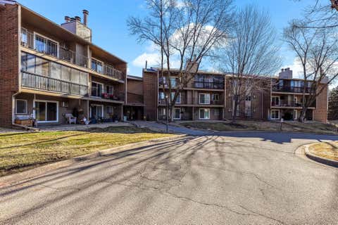 Condo For Sale - 3850 Plymouth Boulevard<br/> Minneapolis, MN 55446