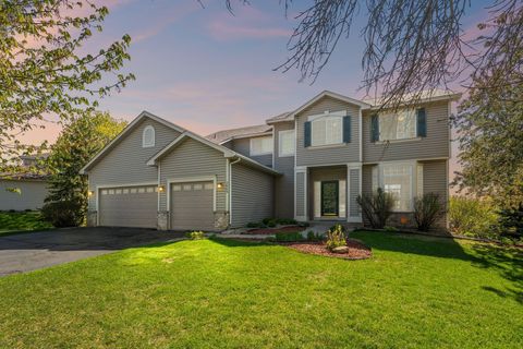 Homes For Sale - 3069 Meadow Brook Drive<br/> Washington County, Woodbury, MN 55125