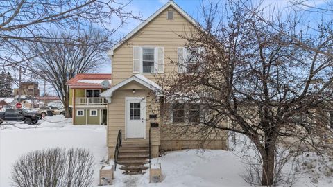 Homes For Sale - 605 5th Street<br/> Saint Louis County, Virginia, MN 55792