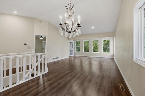 Townhouse For Sale - 5523 Auto Club Road<br/> Bloomington, MN 55437